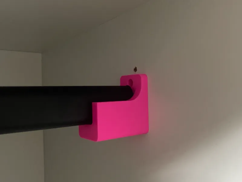 SOPORTE BARRA ARMARIO IKEA // LEROY MERLIN