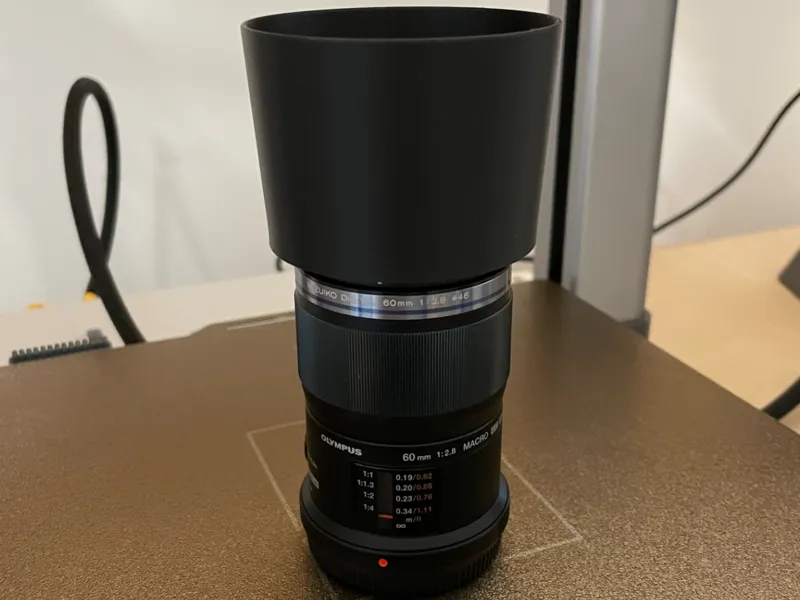 Olympus 60mm F2.8 Macro Lens Hood