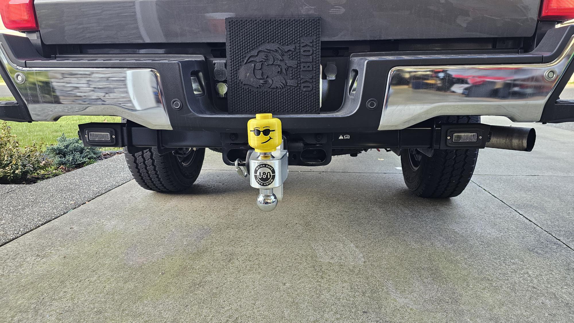 Miniatura 1 do modelo 3D Hitch Back Up Lights