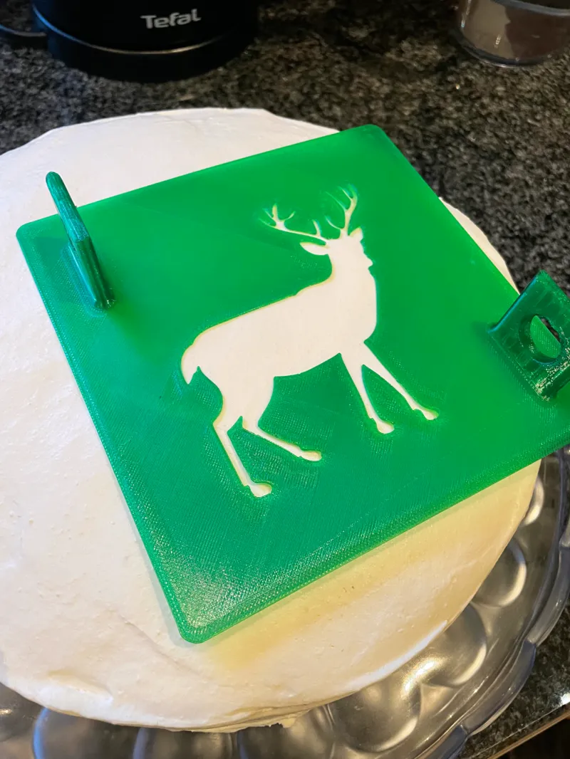Reindeer stencil 
