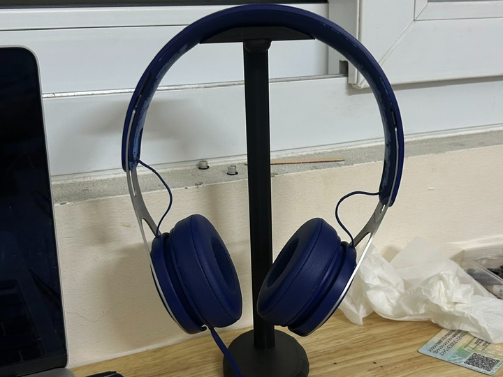 SnapLock Earbud Case