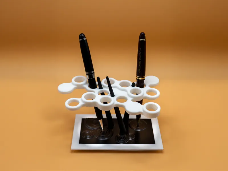 pen holder