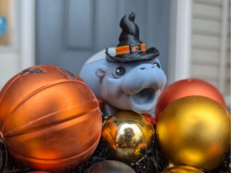 Moo Deng (Halloween Hippo!)