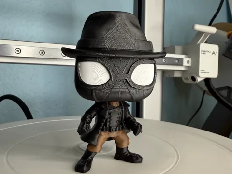 Figura decorativa: Spider-Man Noir FUNKOPOP MULTI PART PRINT — referencia de MakerWorld