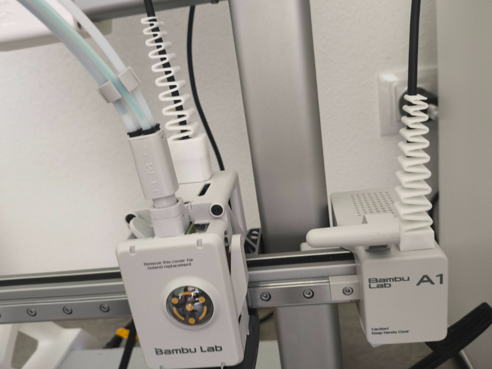 Extruder and Frame Cable Strain Relief