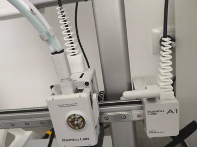 Extruder and Frame Cable Strain Relief