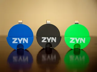 Zyn Holder for car visor (LOGO)