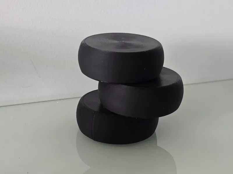Painting pucks