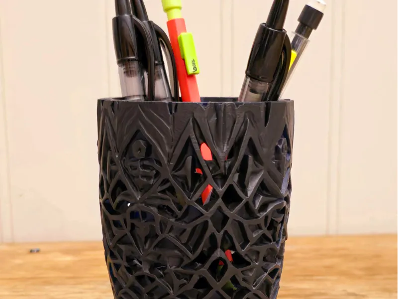 Gothic Style Pen Holder