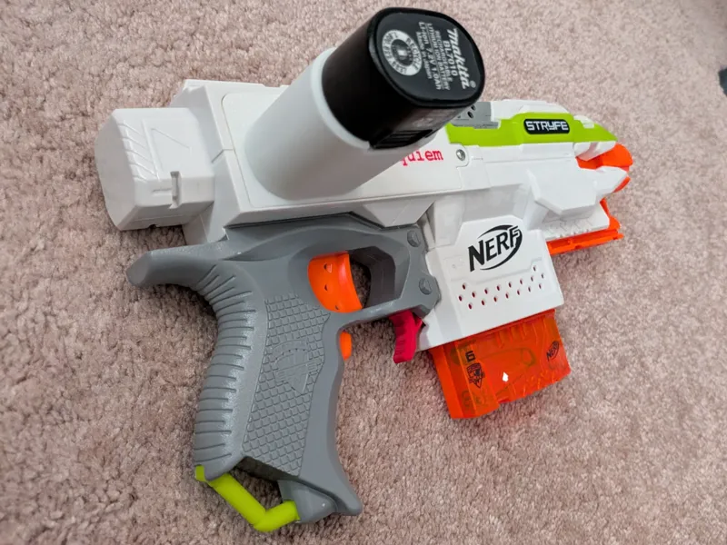 Nerf Stryfe Makita 7.2V Battery Adapter