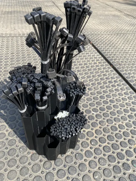 https://makerworld.bblmw.com/makerworld/model/USe66fd65846388/design/2023-12-12_xm3li8ow9hfv.jpg