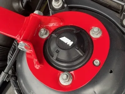 BMW Z4 Strut cap E85 E86 M logo and blank