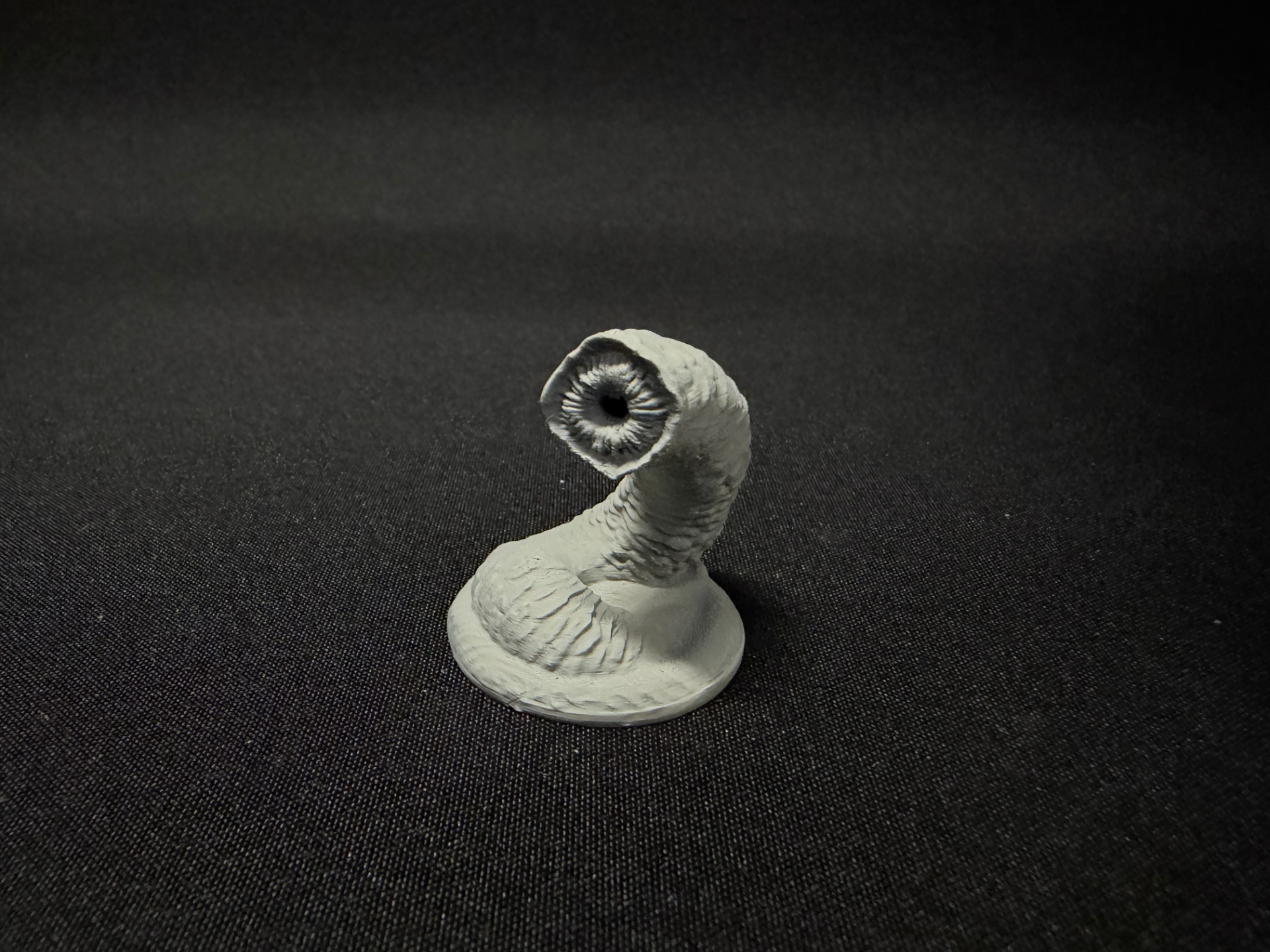 Shai Hulud Dune Sandworm miniature Dune Imperium