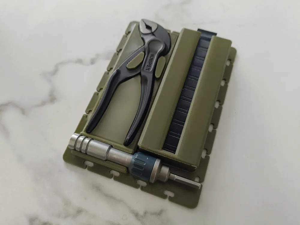 Pocket rack Knipex XS + Leatherman bits & driver - Free 3D Print Model ...