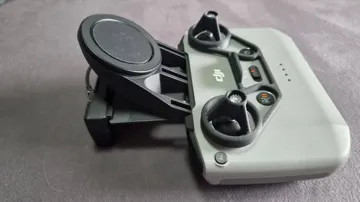 Modelo para impresión 3D: DJI RC-N3 Handy Halter — vista de referencia 3