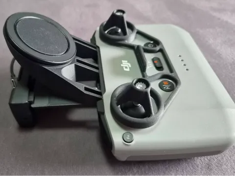Modelo para impresión 3D: DJI RC-N3 Handy Halter — referencia de MakerWorld