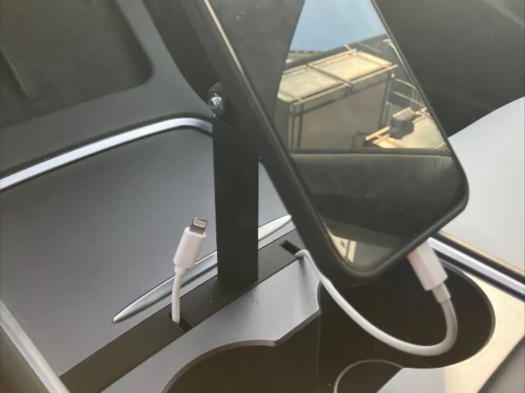 Tesla 3/Y SP Connect Handy Halterung Phone Mount