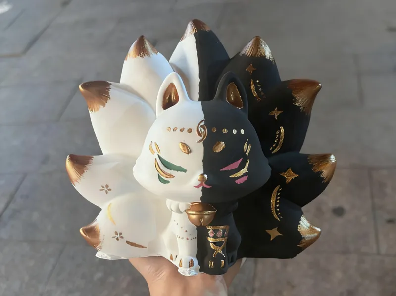 九尾狐石膏娃娃