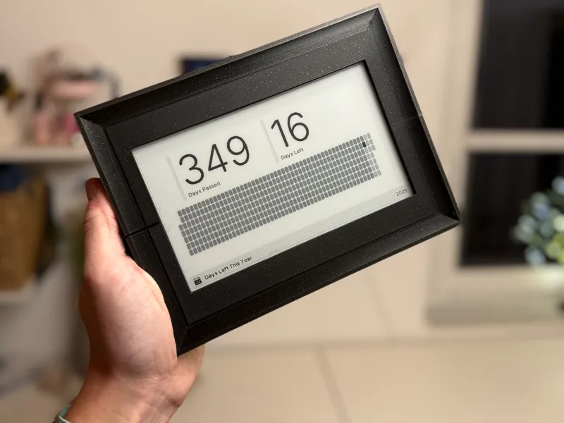 TRMNL Magnetic Frame