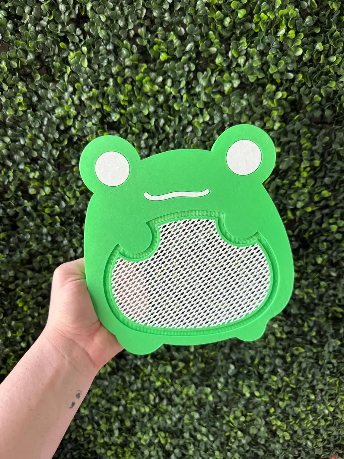 Froggy pinboard / Earring Holder view 3