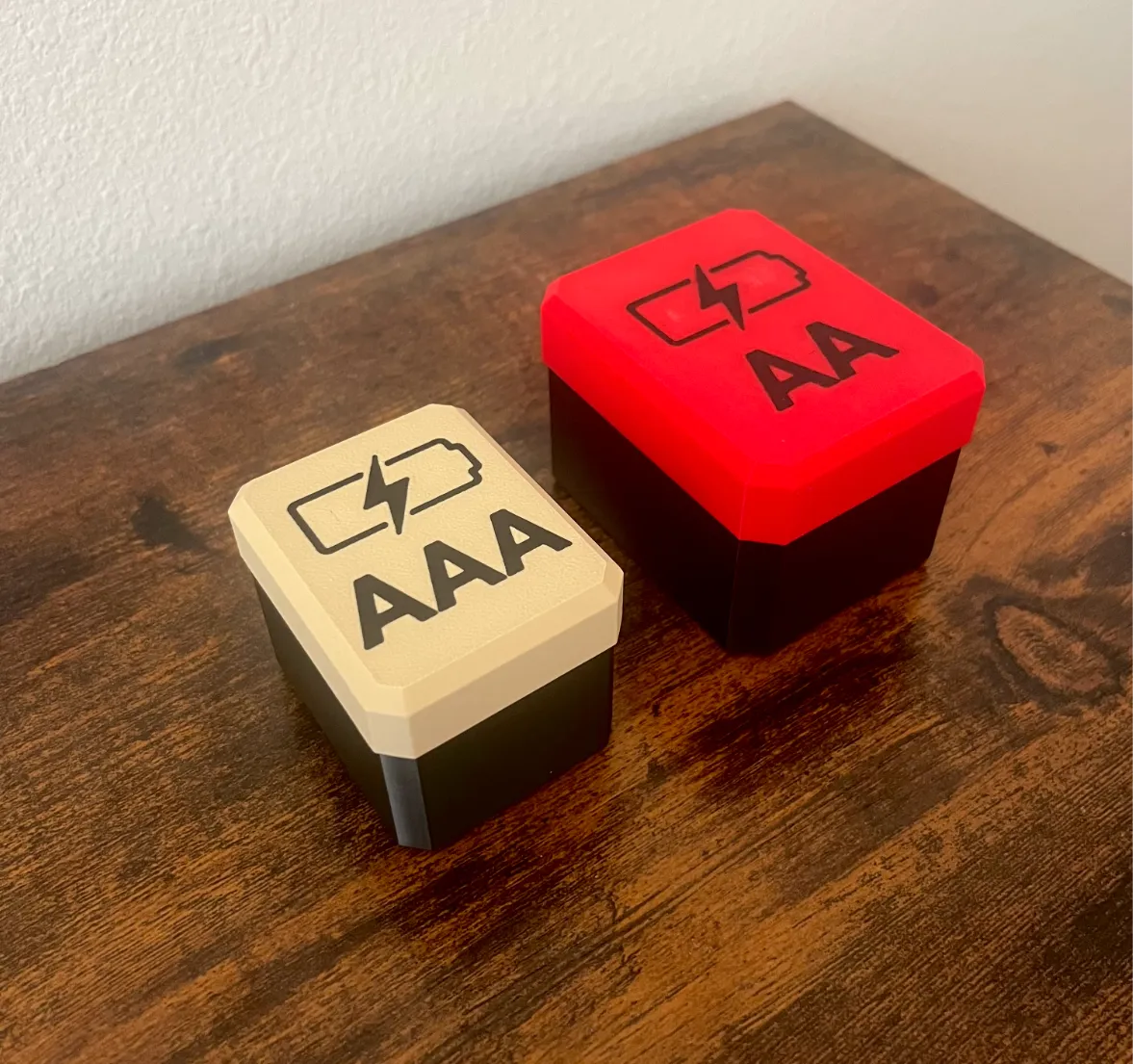 Boîtes de rangement pour piles AA et AAA