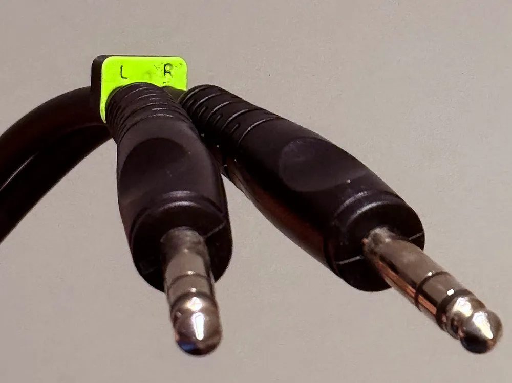 Quick audio cable bundler (L/R, XLR or TRS) by fijter - MakerWorld