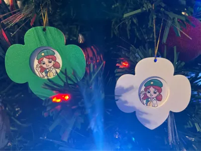 Girl Scout - Picture Ornament