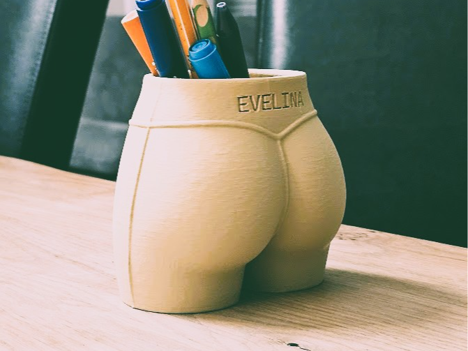 „Booty“ Stiftehalter – Personalisierbar & Stylisch