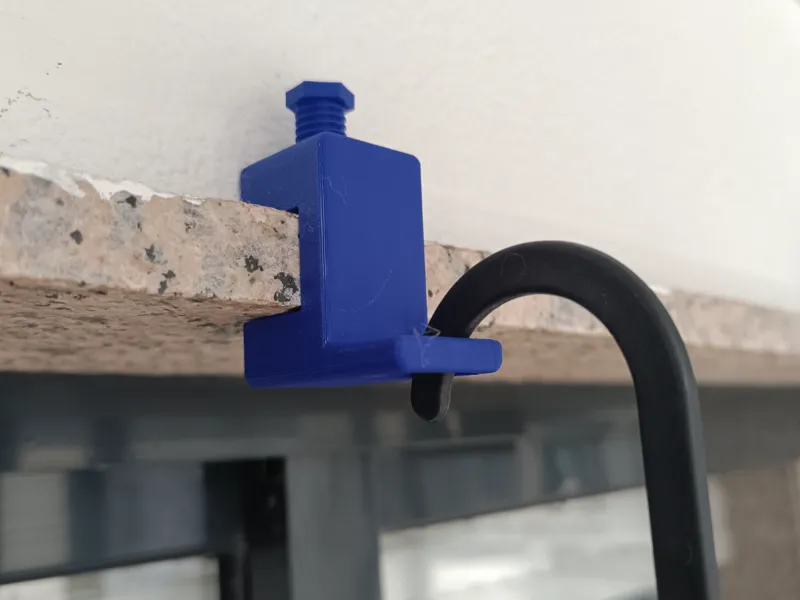 Abrazadera de Ventana con Gancho para Perchas