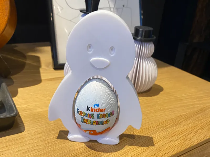 Penguin - Kinder Surprise Egg