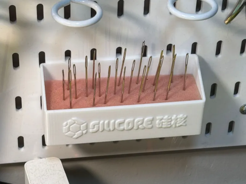 Needle box designed for IKEA SKÅDIS