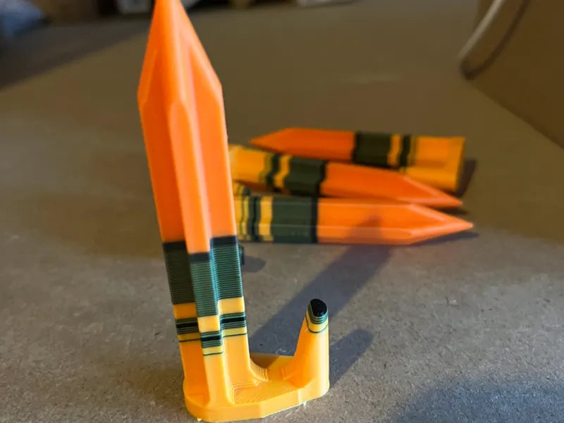Reinforced, longer peg for <=10mm cable
