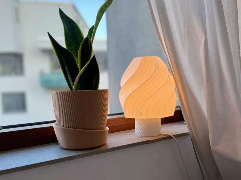 Modern Lamp - "Glassen"