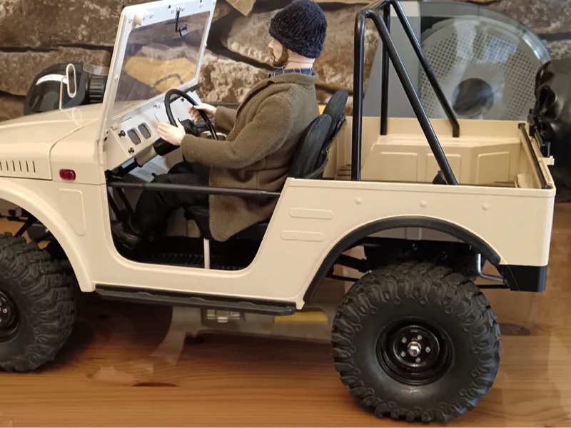 FMS SUZUKI JIMNYL J10 PARAFANGHI - RC CRAWLER 1:10