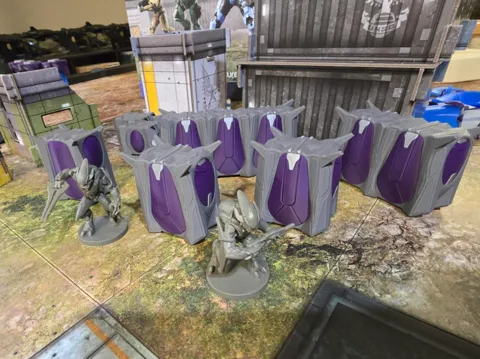 Escenografía en miniatura: Halo Covenant Crates — referencia de MakerWorld