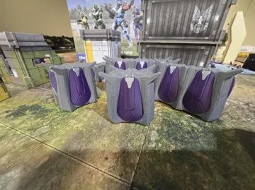 Escenografía en miniatura: Halo Covenant Crates — vista de referencia 3