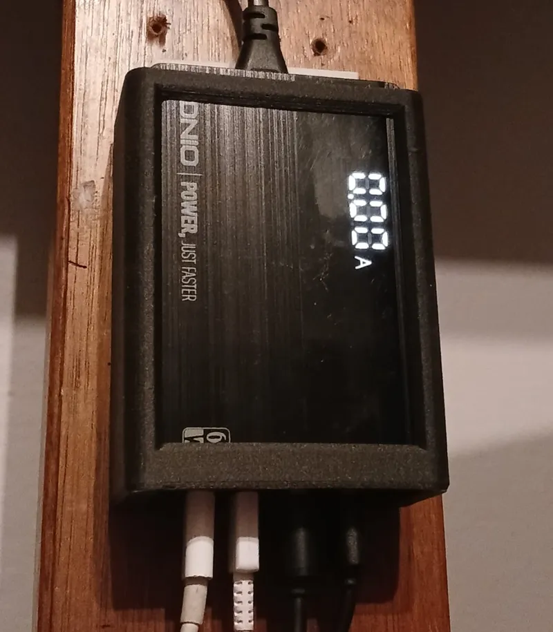 LDNIO 65W USB Charger holder