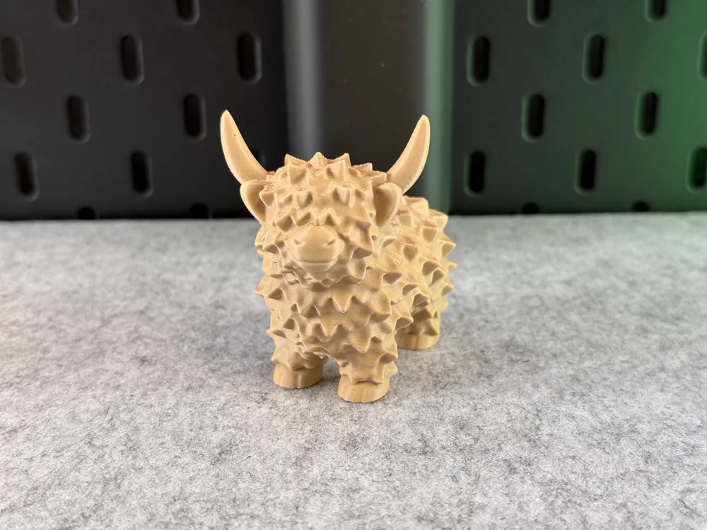 Highland Cow - Free 3D Print Model - MakerWorld