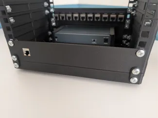 10-inch 1U Server Rack Panel - Single Keystone
