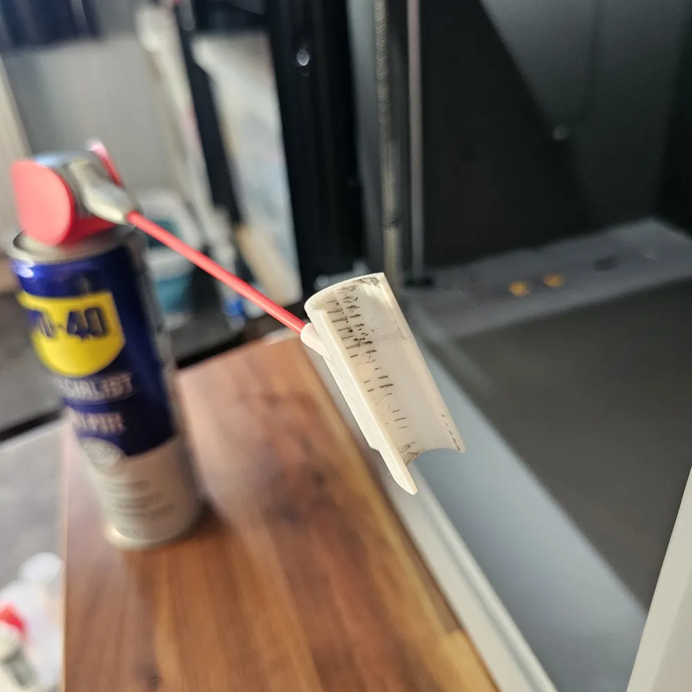 Spray nozzle for lead screw - Anti splash - Free 3D Print Model ...