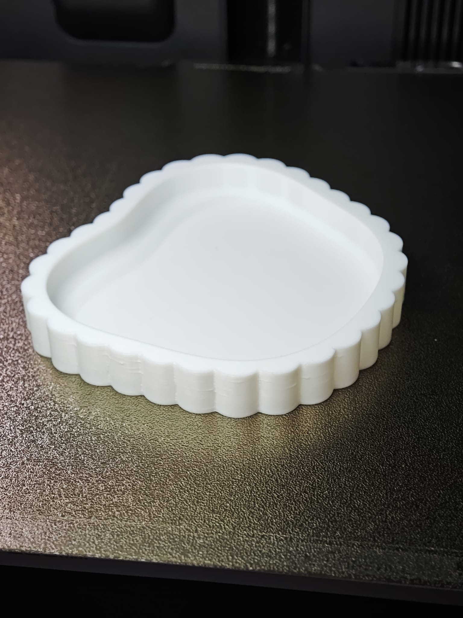 Miniatura 4 do modelo 3D Bobbly Tray - Parametric