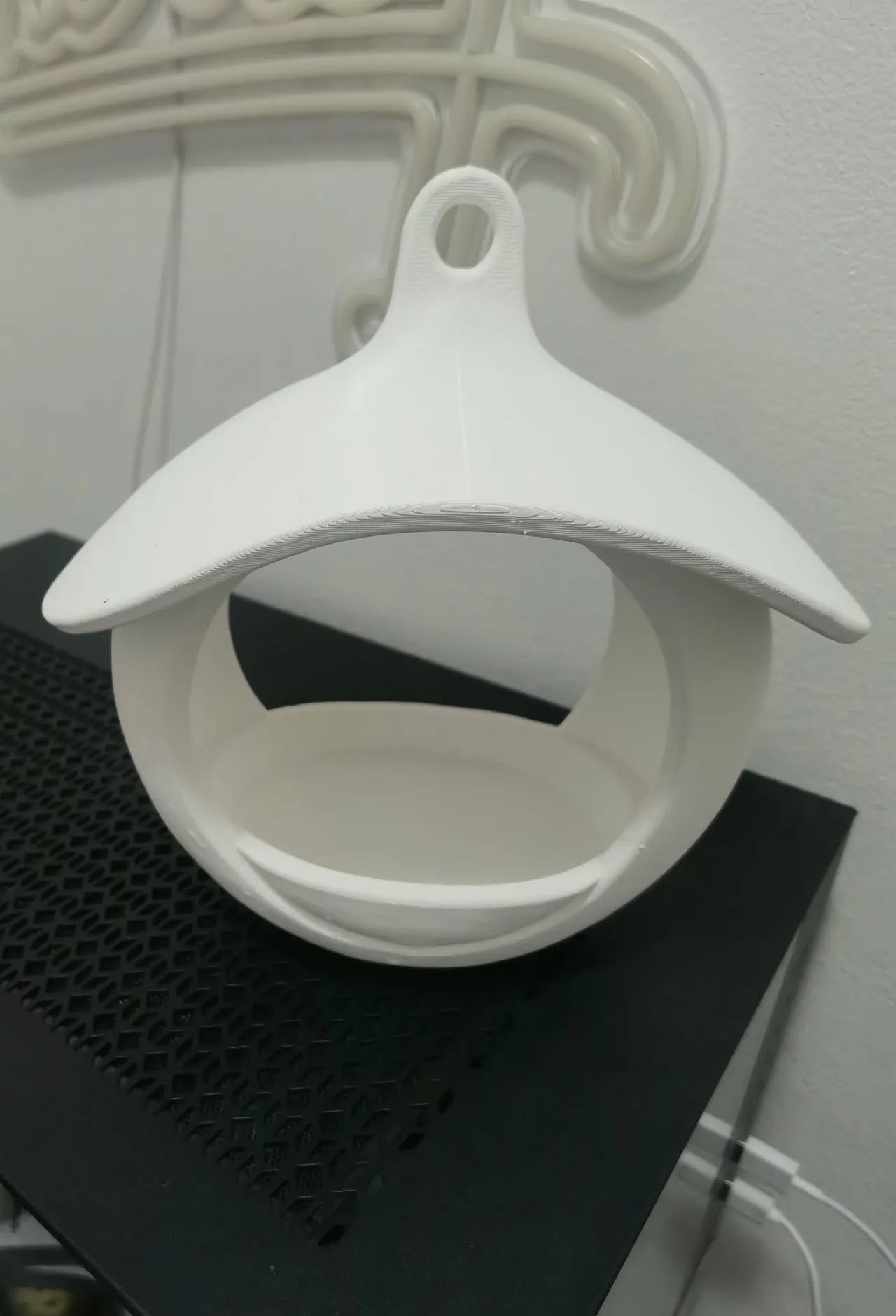 Bird Feeder - Modern and Minimalist view 3