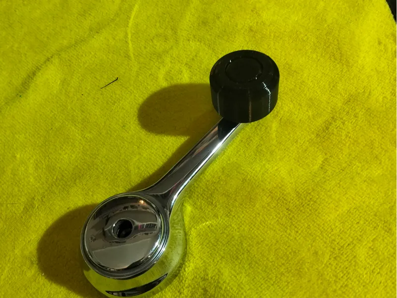manopola auto