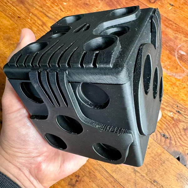 https://makerworld.bblmw.com/makerworld/model/USe6c320f995bb2a/design/2023-12-29_d4f1eb729b36b.jpg