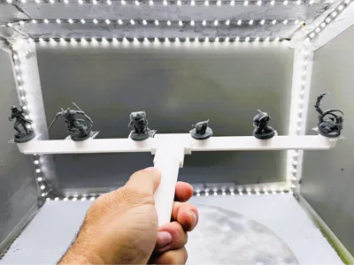 Priming stick / Spraystick for miniatures