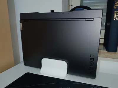 Vertical laptop stand