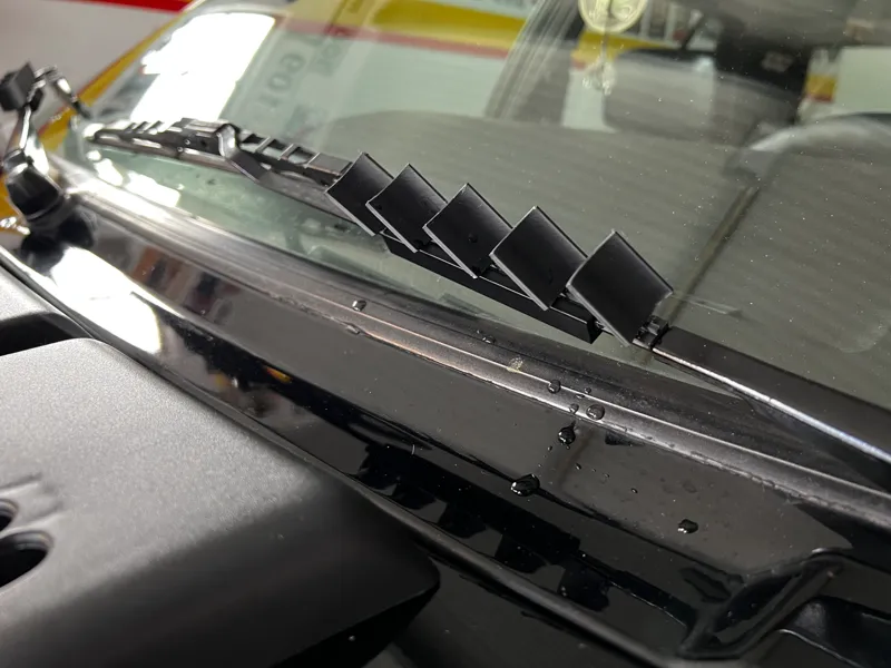Wiper Blade Spoiler