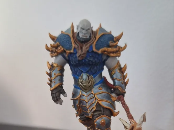 figurine ork warlord