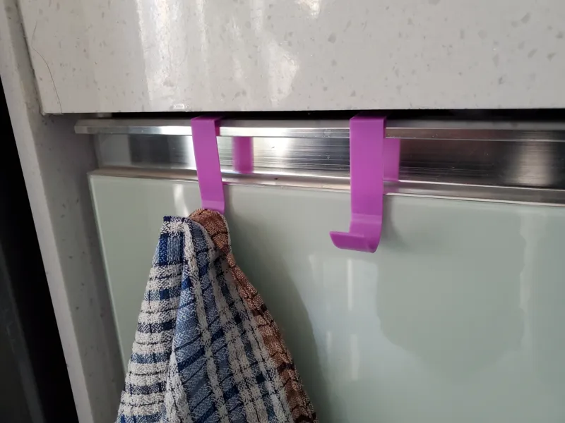 橱柜小挂钩 Cabinet small hook 
