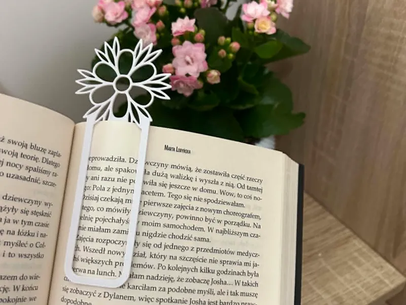 Bookmark flower